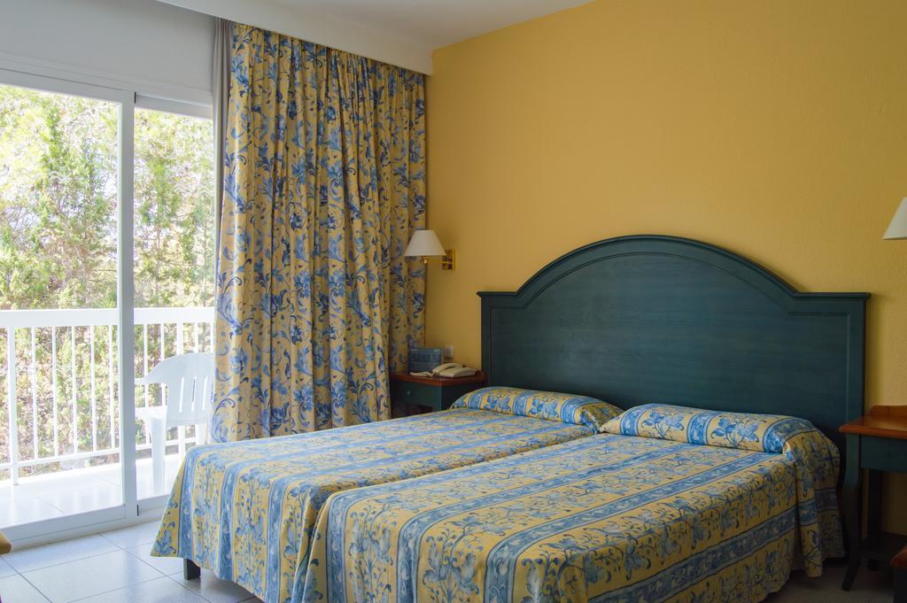 Es Pi 2 Hotel Bãi biển Bãi biển Playa Migjorn Phòng bức ảnh